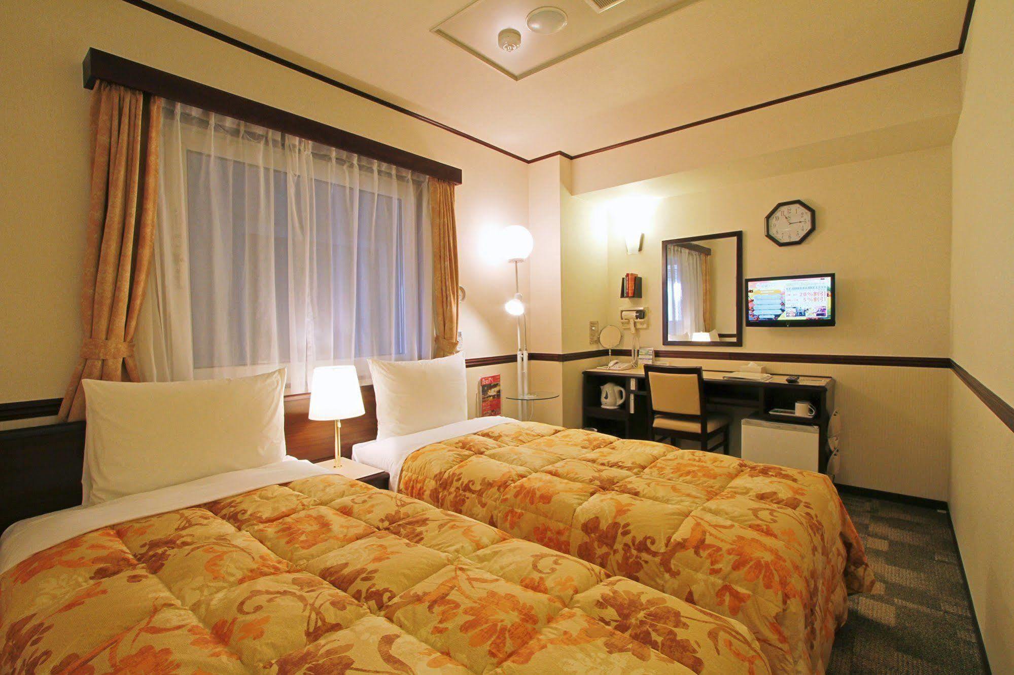 Toyoko Inn Shonan Hiratsuka eki Kita guchi No 2 Eksteriør billede